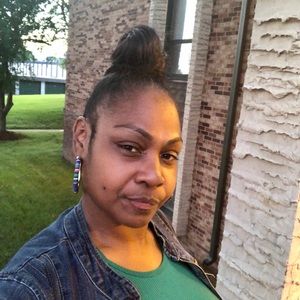 Meet your Posher, April